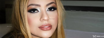 Acompanhante Stefanni - Cabeçalho