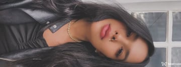 Mirella Queiroz Acompanhante Mirella Queiroz - Cabeçalho
