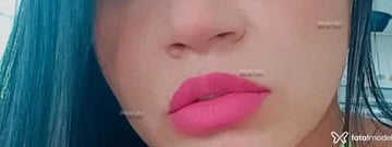 Acompanhante Laura - Cabeçalho