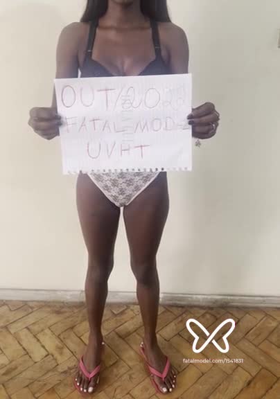Imagem do vídeo de verificação de Sabrina