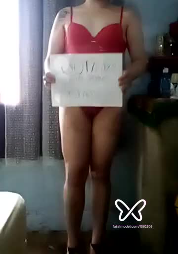 Imagem do vídeo de verificação de Aghata