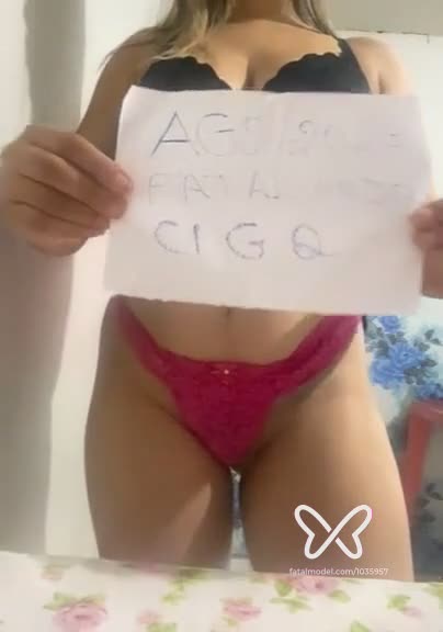 Imagem do vídeo de verificação de Andressa Caroline