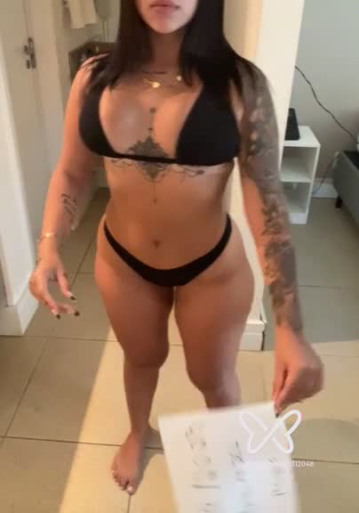 Imagem do vídeo de verificação de Mirella