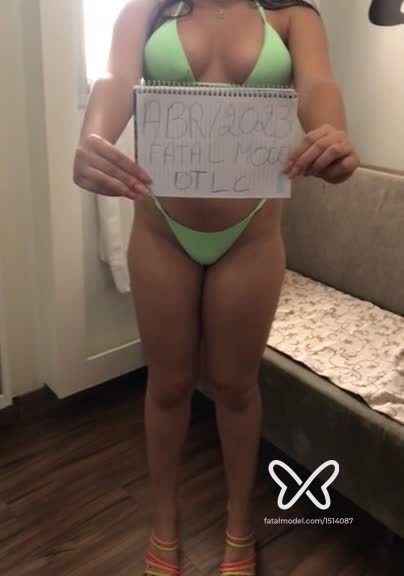 Imagem do vídeo de verificação de Lara maia