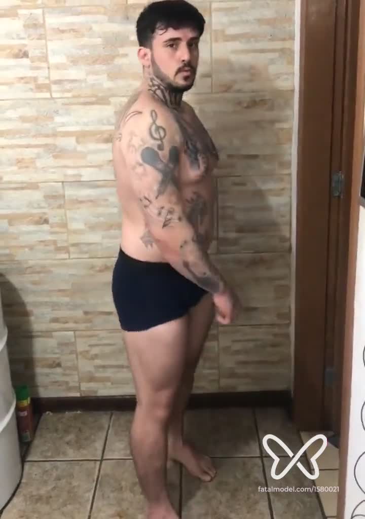 Imagem do vídeo de verificação de Arthur fênix