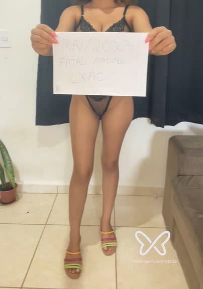 Imagem do vídeo de verificação de Carol Oliveira