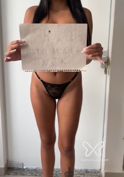 Imagem do vídeo de verificação de Jessica lins