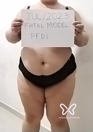 Imagem do vídeo de verificação de Geek Plussize