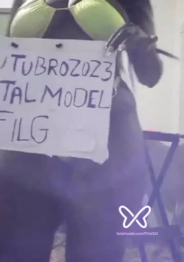 Imagem do vídeo de verificação de Esthéfany