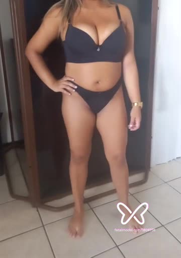 Imagem do vídeo de verificação de Lauraa