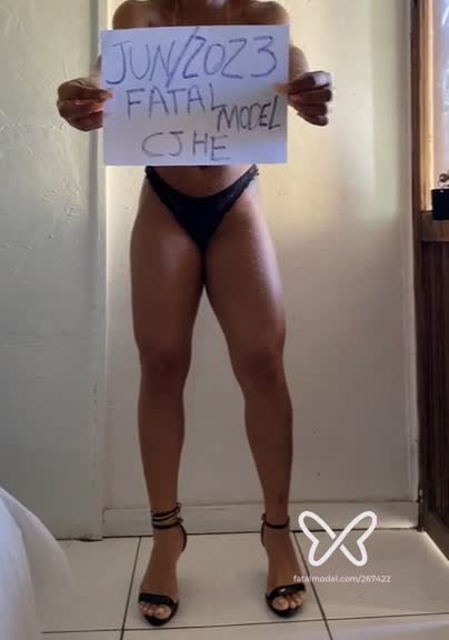 Imagem do vídeo de verificação de Carol Fernandes