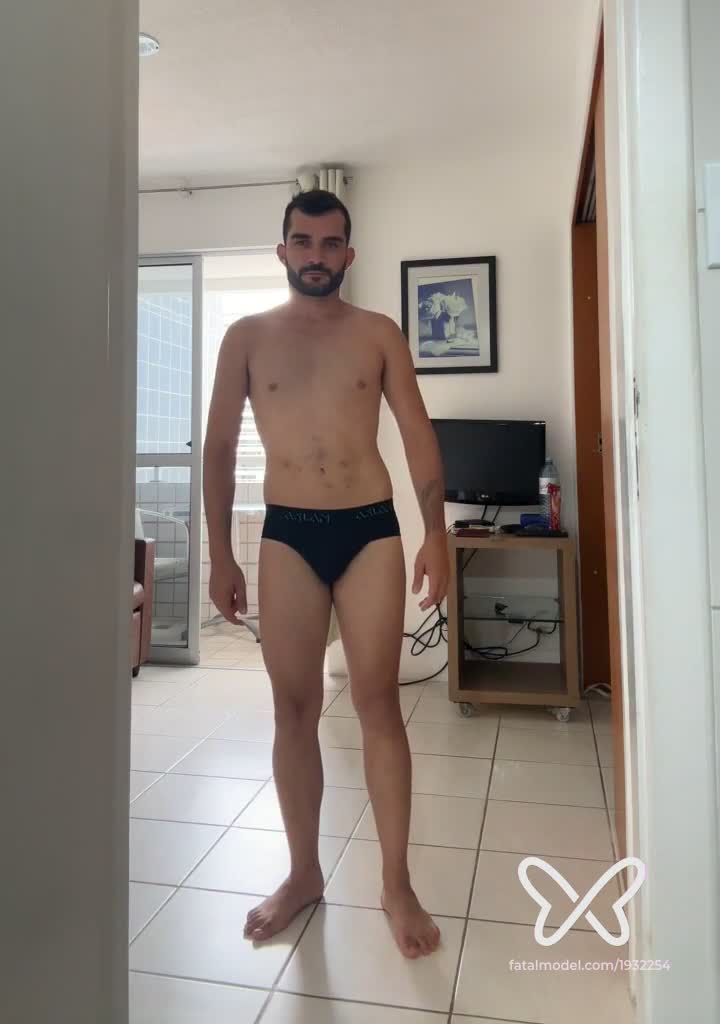 Imagem do vídeo de verificação de Adriano Rodri