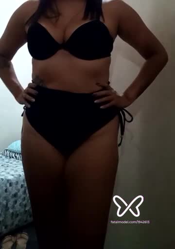 Imagem do vídeo de verificação de Julia Fernandes