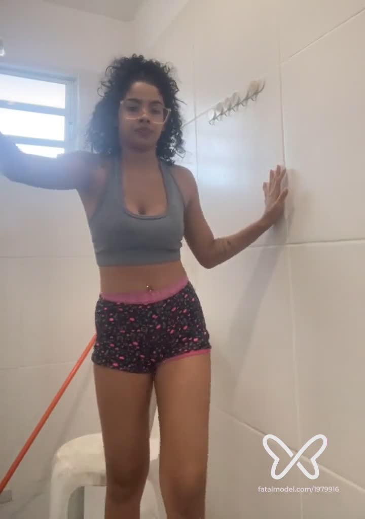 Imagem do vídeo de verificação de Ágatha