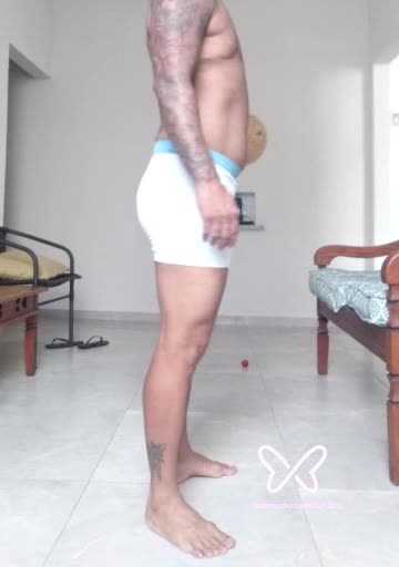 Imagem do vídeo de verificação de Rapha Olliver