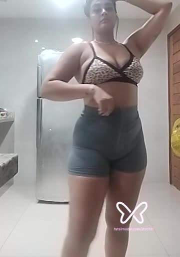 Imagem do vídeo de verificação de Castyella