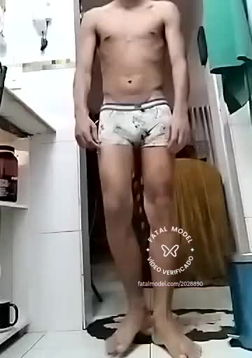 Imagem do vídeo de verificação de PutãoRj
