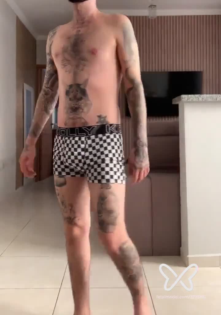 Imagem do vídeo de verificação de Levi