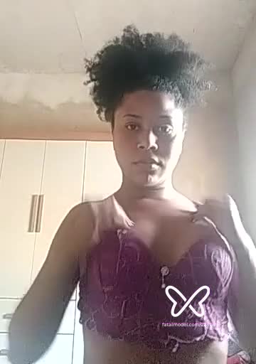 Imagem do vídeo de verificação de Khatryna Matarazzo
