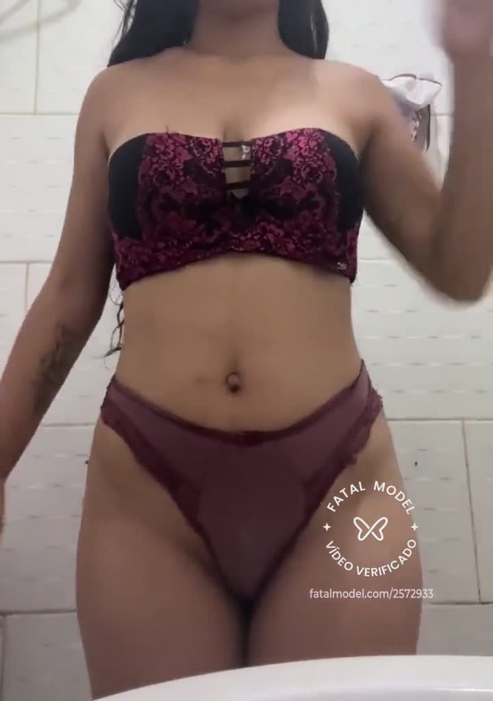 Imagem do vídeo de verificação de Paloma Araujo