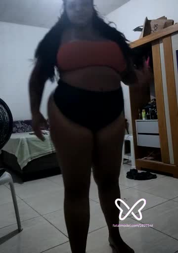 Imagem do vídeo de verificação de Mirella