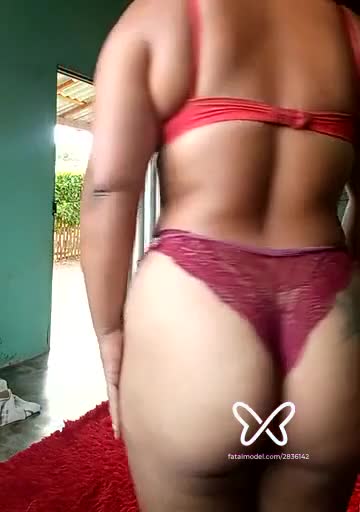 Imagem do vídeo de verificação de Aryane Salesiano
