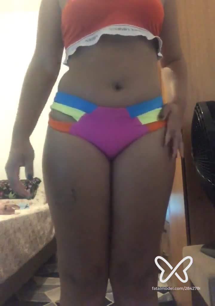 Imagem do vídeo de verificação de Nicole Mariana