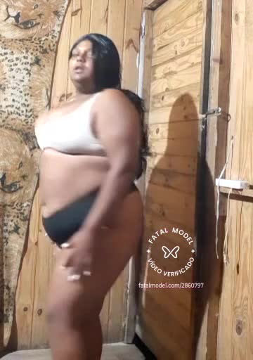 Imagem do vídeo de verificação de Dannyelly Lopes