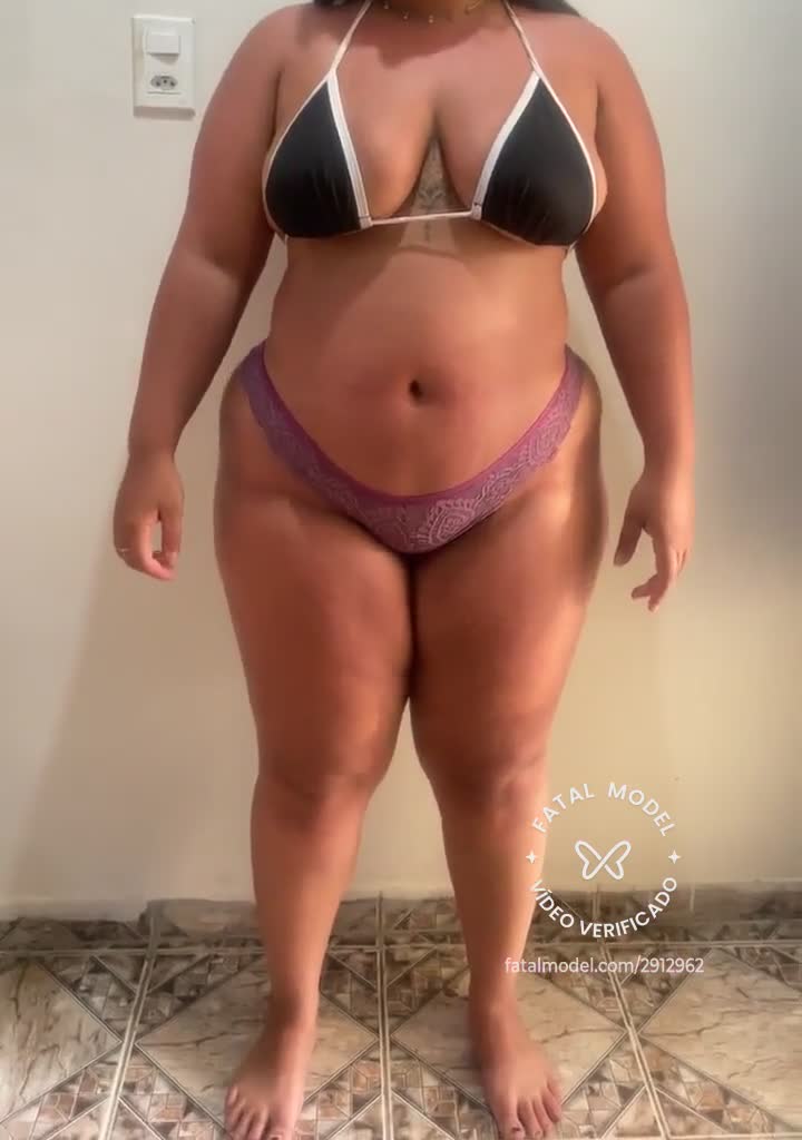 Imagem do vídeo de verificação de Clara