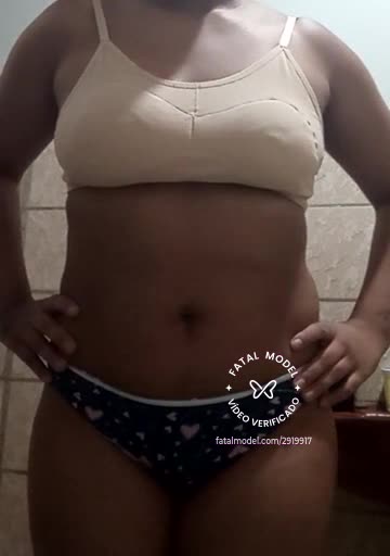 Imagem do vídeo de verificação de Larissa