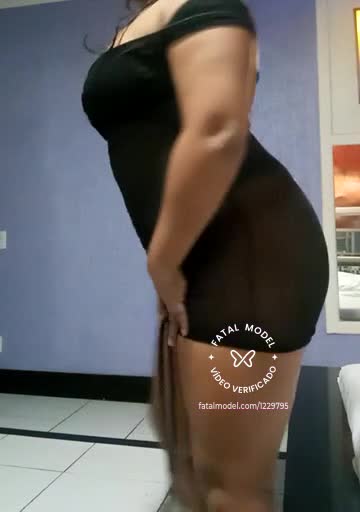 Imagem do vídeo de verificação de Vick Aguiár