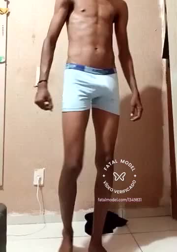 Imagem do vídeo de verificação de Moreno gostoso