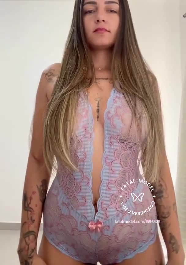 Imagem do vídeo de verificação de Bela