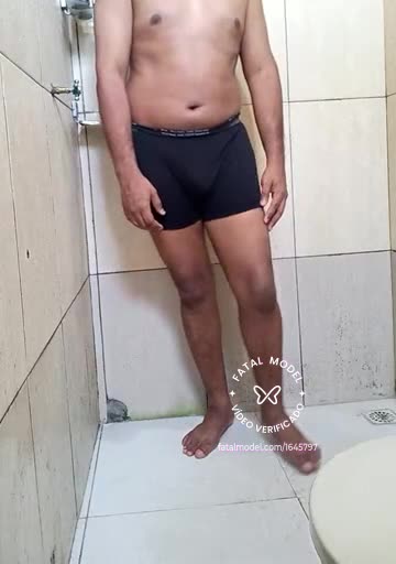 Imagem do vídeo de verificação de Neguinho alto