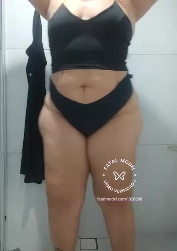 Imagem do vídeo de verificação de Liz labuto