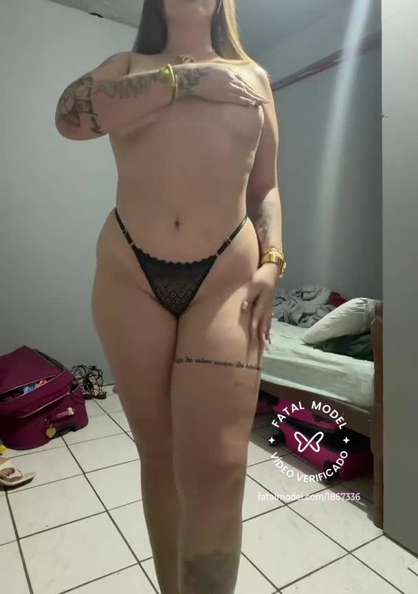 Imagem do vídeo de verificação de Gabriela Caroline