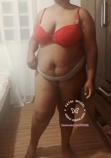 Imagem do vídeo de verificação de Pretinhalinda