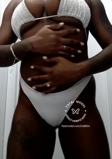 Imagem do vídeo de verificação de Adrii