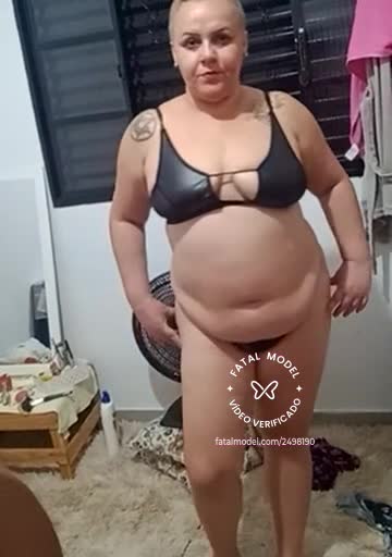 Imagem do vídeo de verificação de Sabrina