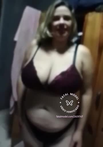 Imagem do vídeo de verificação de Dieli Silva