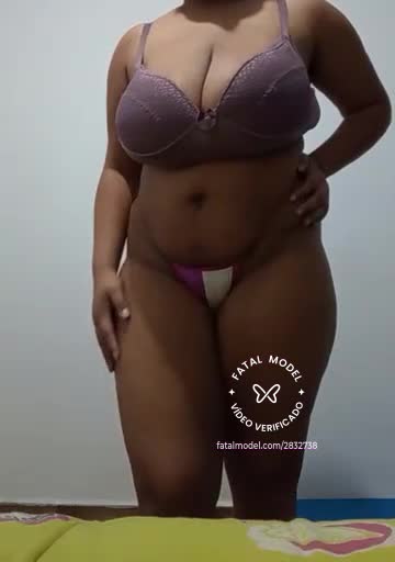 Imagem do vídeo de verificação de Bella Carvalho