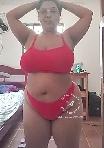 Imagem do vídeo de verificação de Camila Morena