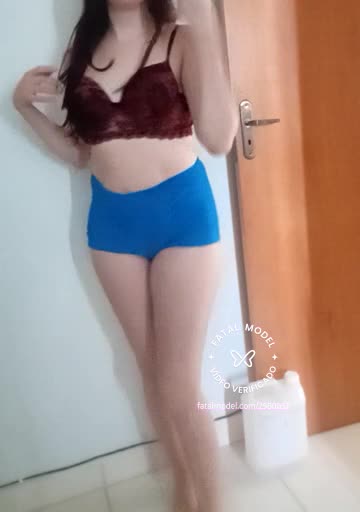 Imagem do vídeo de verificação de Lalahotwife