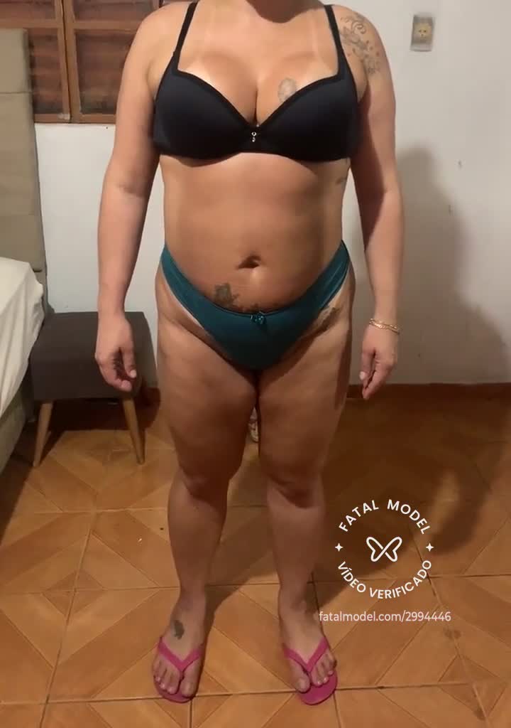 Imagem do vídeo de verificação de Caren Santos