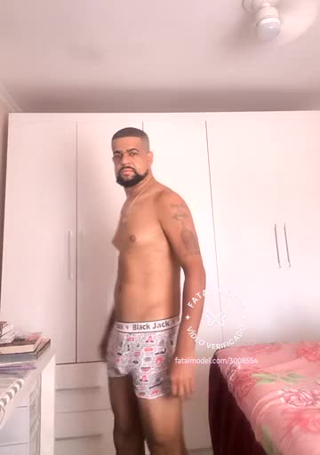 Imagem do vídeo de verificação de Camilo Dos Anjos