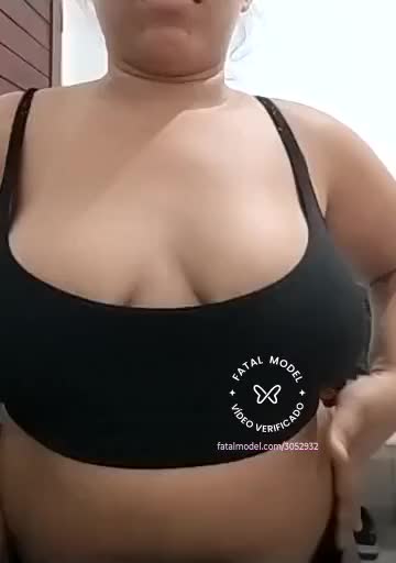 Imagem do vídeo de verificação de Mikarla
