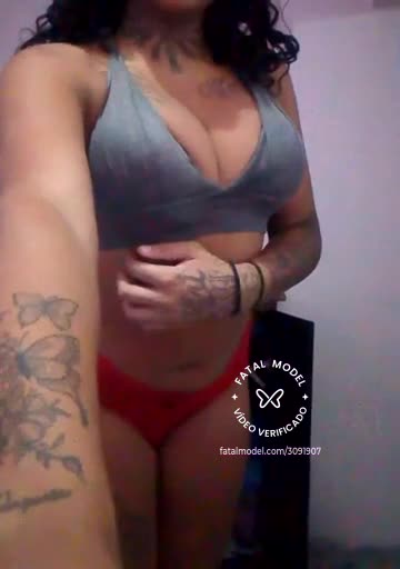 Imagem do vídeo de verificação de Evellyn