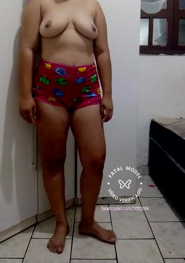 Imagem do vídeo de verificação de Janis Jhon