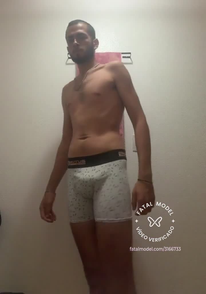 Imagem do vídeo de verificação de Carlos