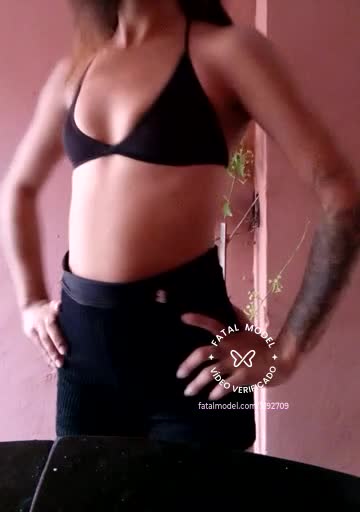 Imagem do vídeo de verificação de Lilithy
